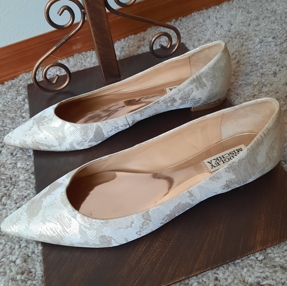 NWOT Badgley Mischka sz 9 1/2 shoes - Picture 3 of 11